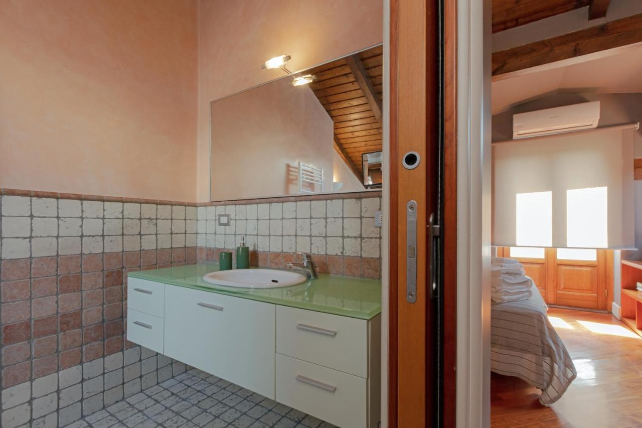 Apartmán Attico In Piazza Duomo Milán Exteriér fotografie